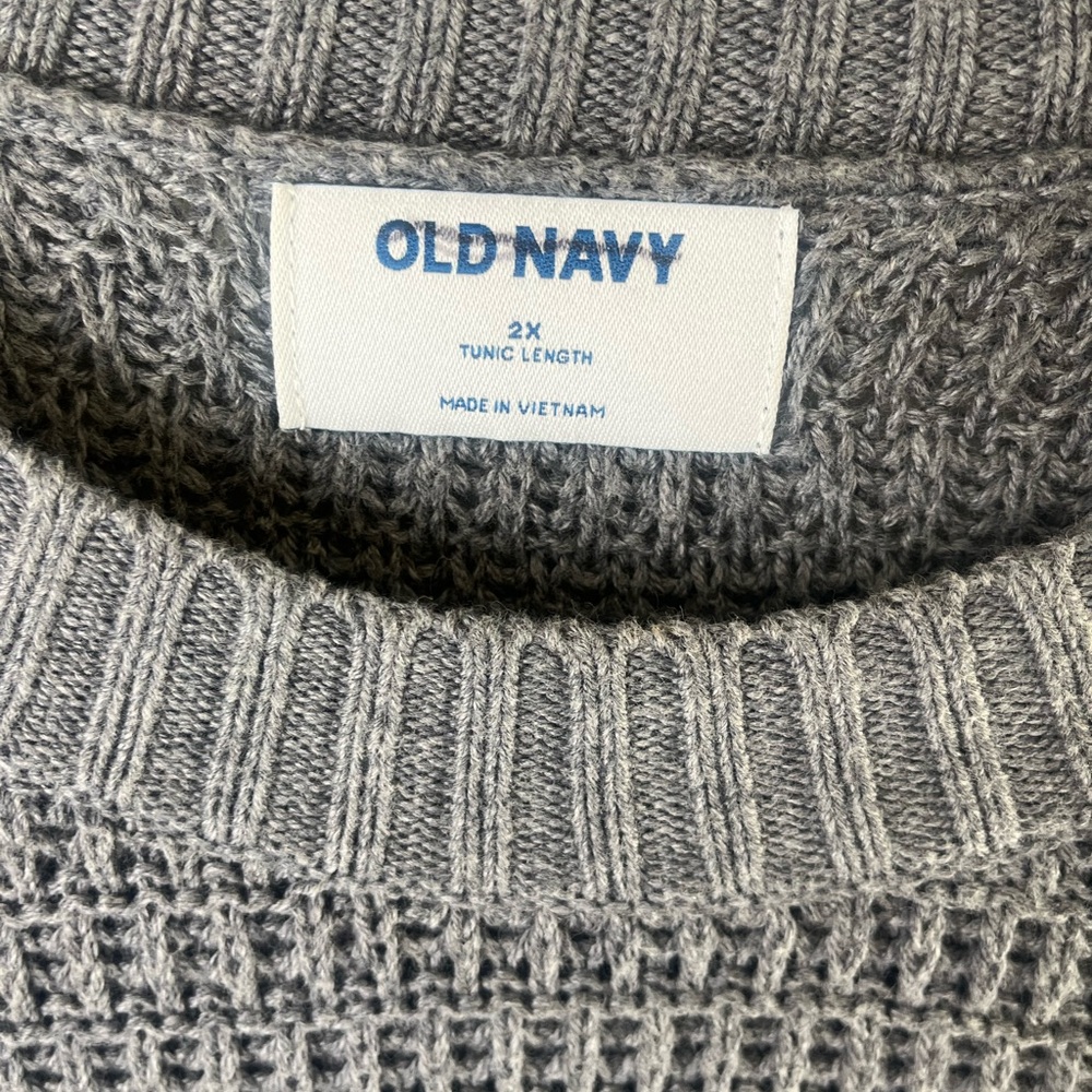 OLD NAVY Women's Gray Waffle-Knit Pullover Tunic Sweater - Picture 3 of 5